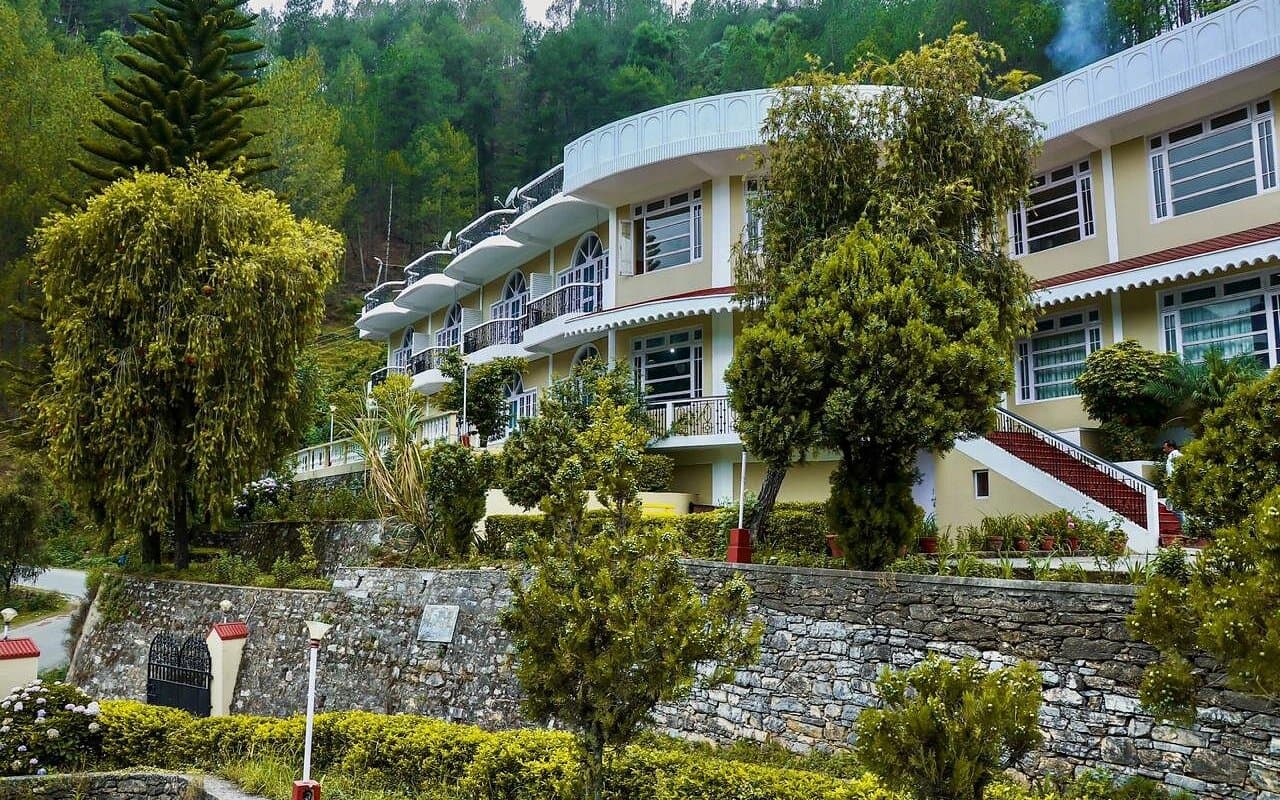 Pine Resort Pithoragarh